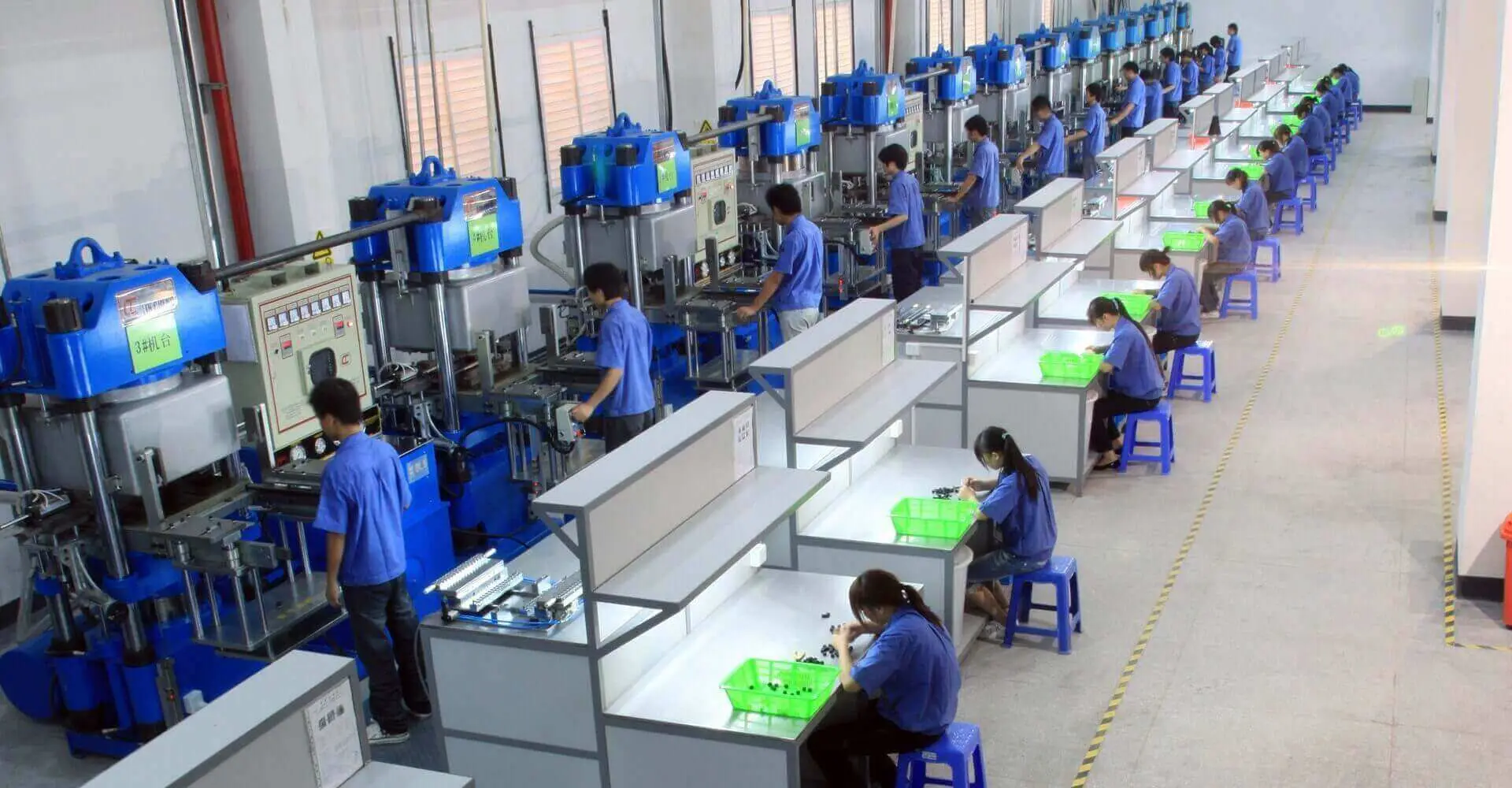 Rubber hot water bottle hot water bag cover factory